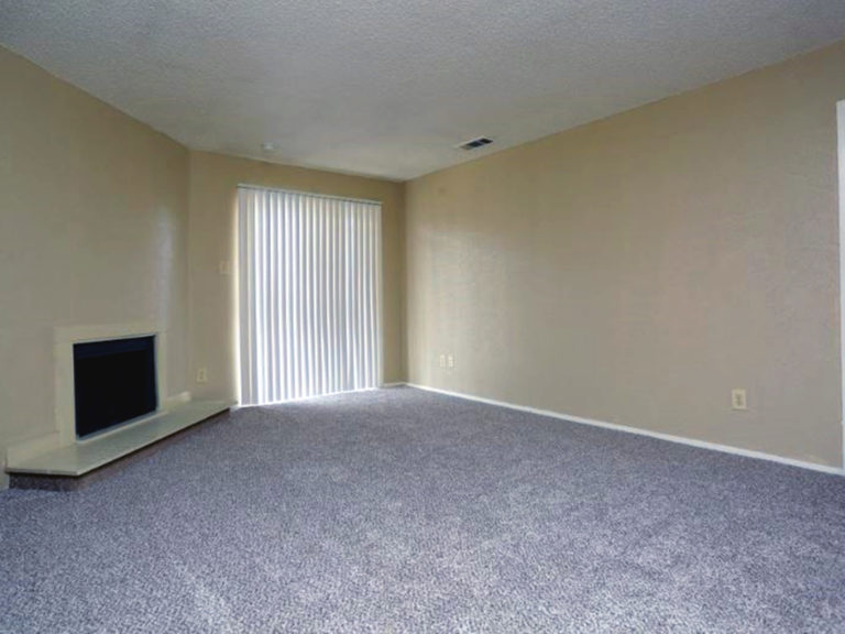 Willow Lake Apartment complex in Longview, Texas